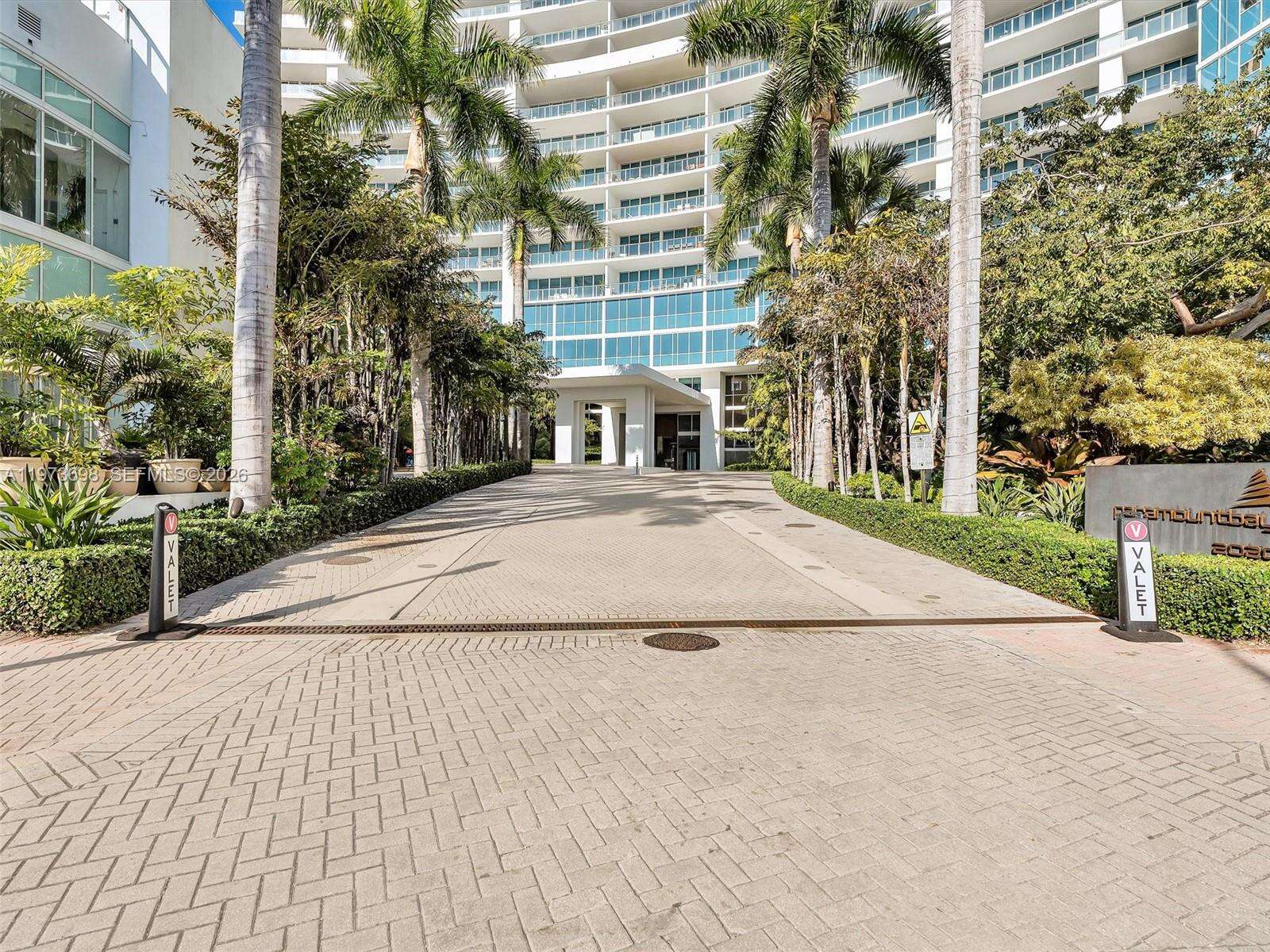 Paramount Bay at 2020 Bayshore Dr, Miami, FL 33137 - For Rent photo 63