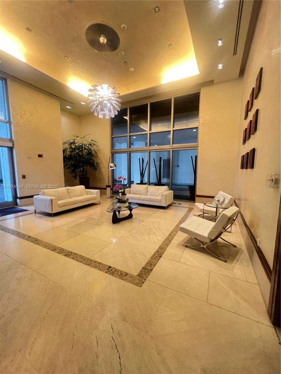 1060 Brickell at 1050 Brickell Ave, Miami, FL 33131 - For Rent photo 15