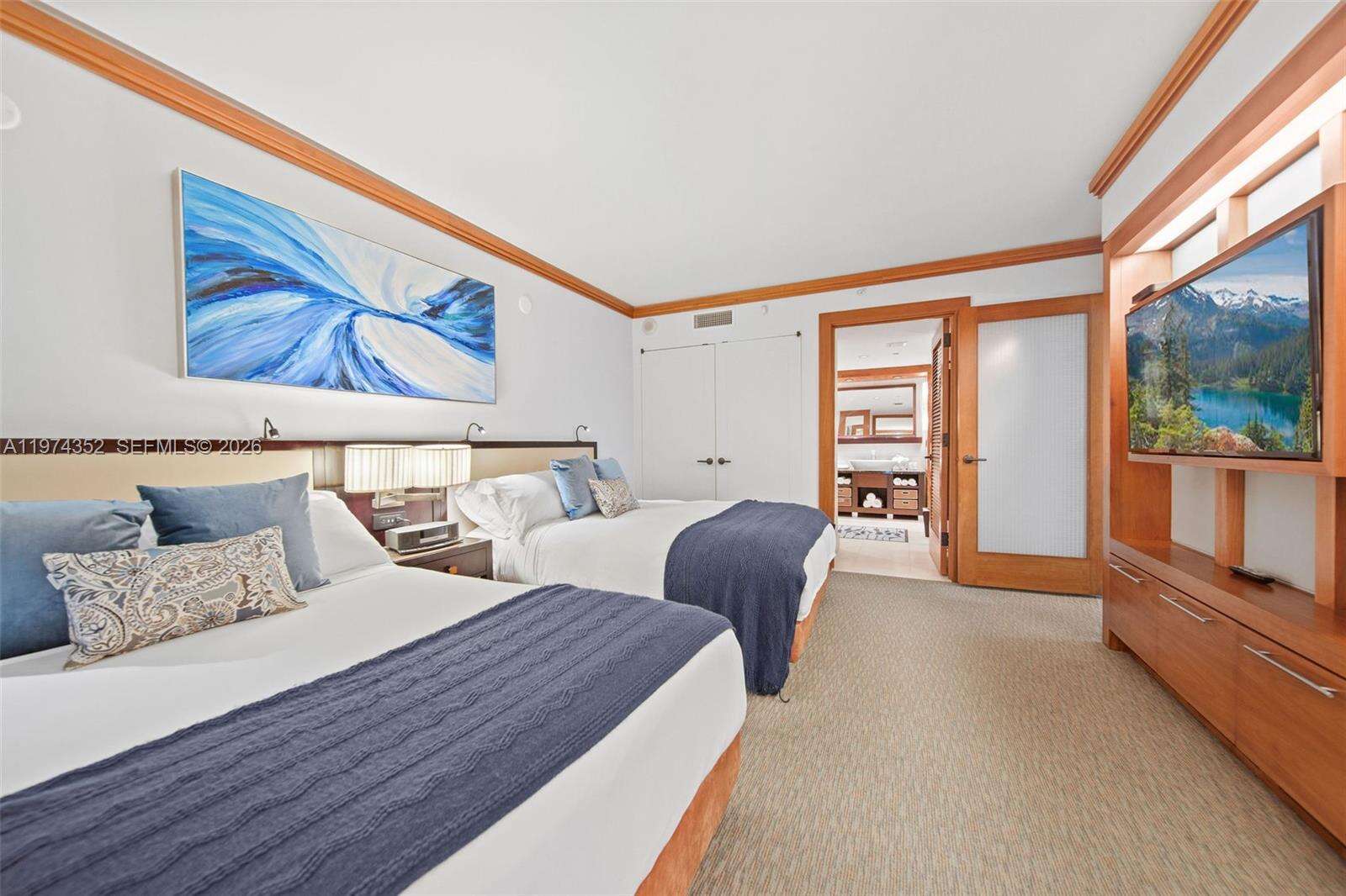 Central Carillon at 6801 Collins Ave, Miami Beach, FL 33141 - For Rent photo 9