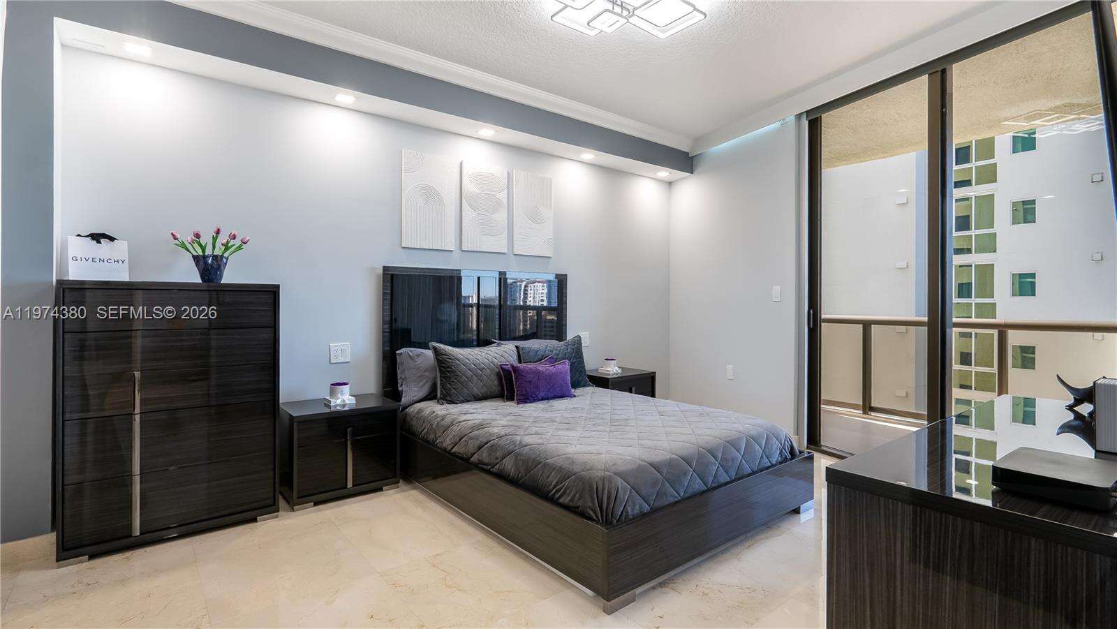 Sayan at 16275 Collins Ave, Sunny Isles Beach, FL 33160 - For Rent photo 12