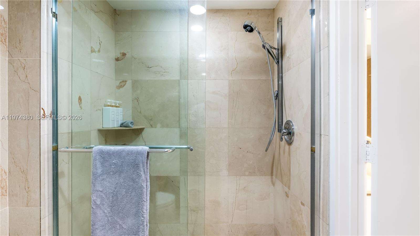 Sayan at 16275 Collins Ave, Sunny Isles Beach, FL 33160 - For Rent photo 17