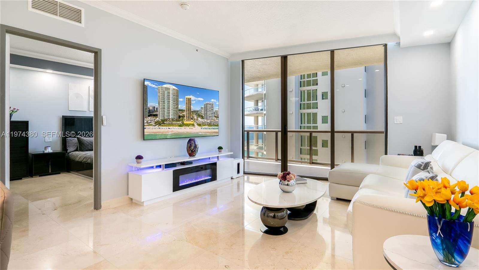 Sayan at 16275 Collins Ave, Sunny Isles Beach, FL 33160 - For Rent photo 4