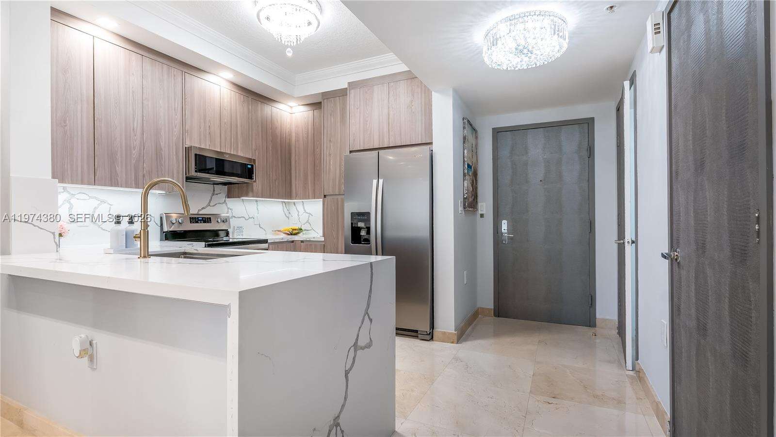 Sayan at 16275 Collins Ave, Sunny Isles Beach, FL 33160 - For Rent photo 8