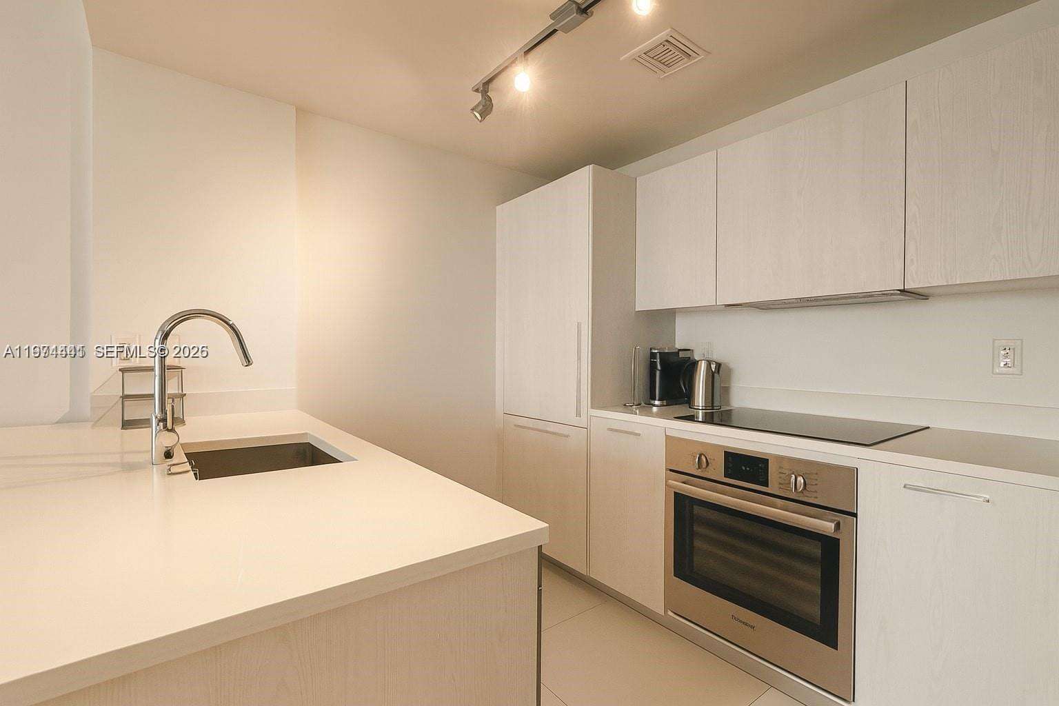 Paraiso Bayviews at 501 31 St, Miami, FL 33137 - For Rent photo 5