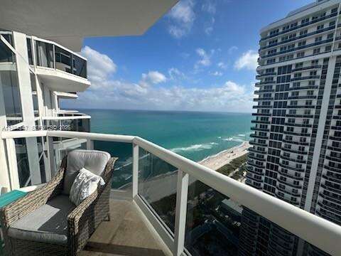Blue Diamond at 4779 Collins Ave Avl06 1, Miami Beach, FL 33140 - For Rent photo 4