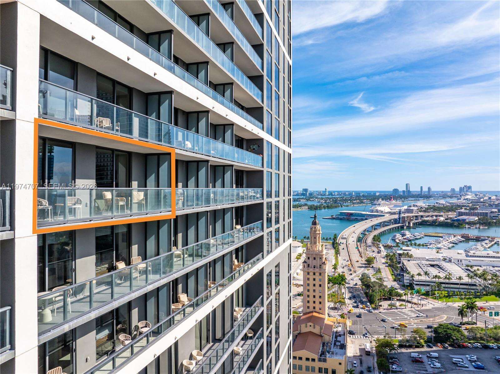 Natiivo | Gale Miami at 159 6 St, Miami, FL 33132 - For Rent photo 16