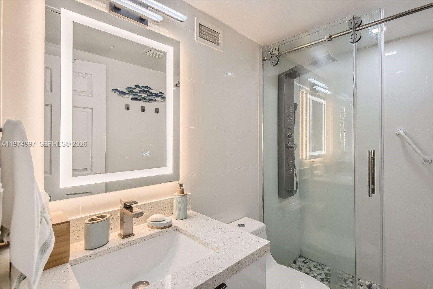 The Wave at 2501 Ocean Dr, Hollywood, FL 33019 - For Rent photo 10