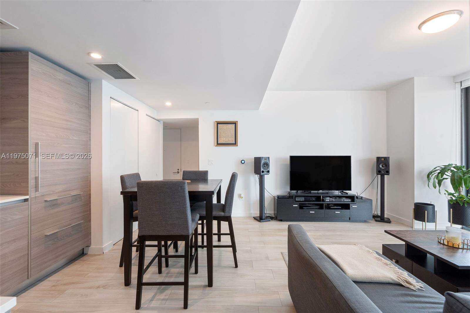 Sls Brickell at 1300 Miami Ave, Miami, FL 33130 - For Rent photo 8