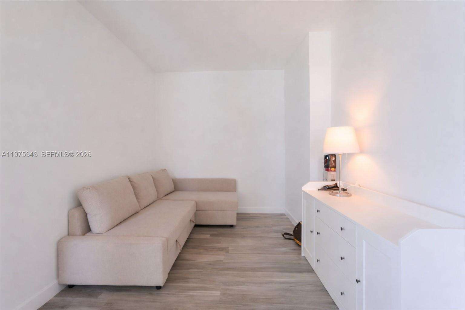 Icon Bay at 460 28 St, Miami, FL 33137 - For Rent photo 9