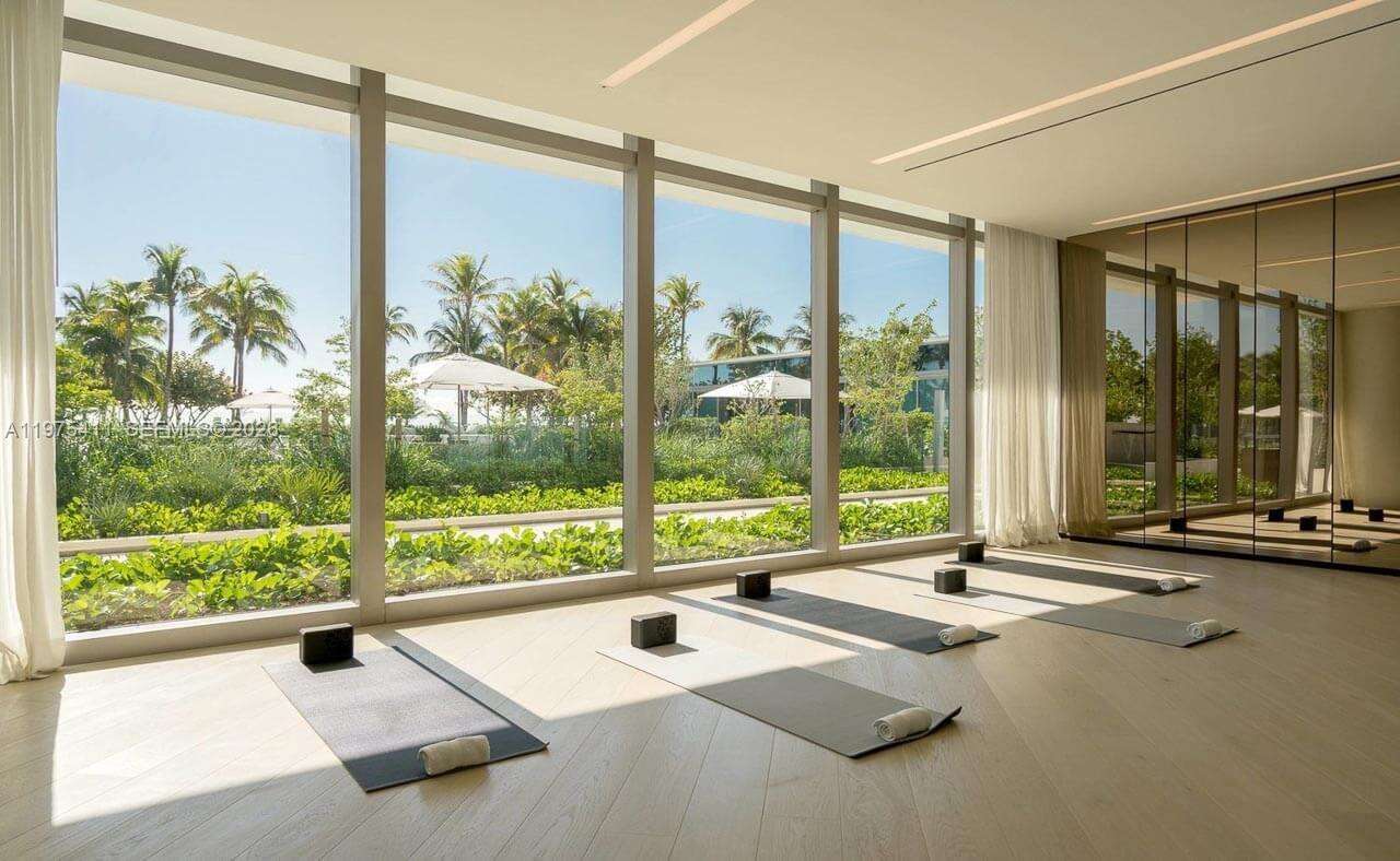 Oceana at 10203 Collins Ave, Bal Harbour, FL 33154 - For Rent photo 44