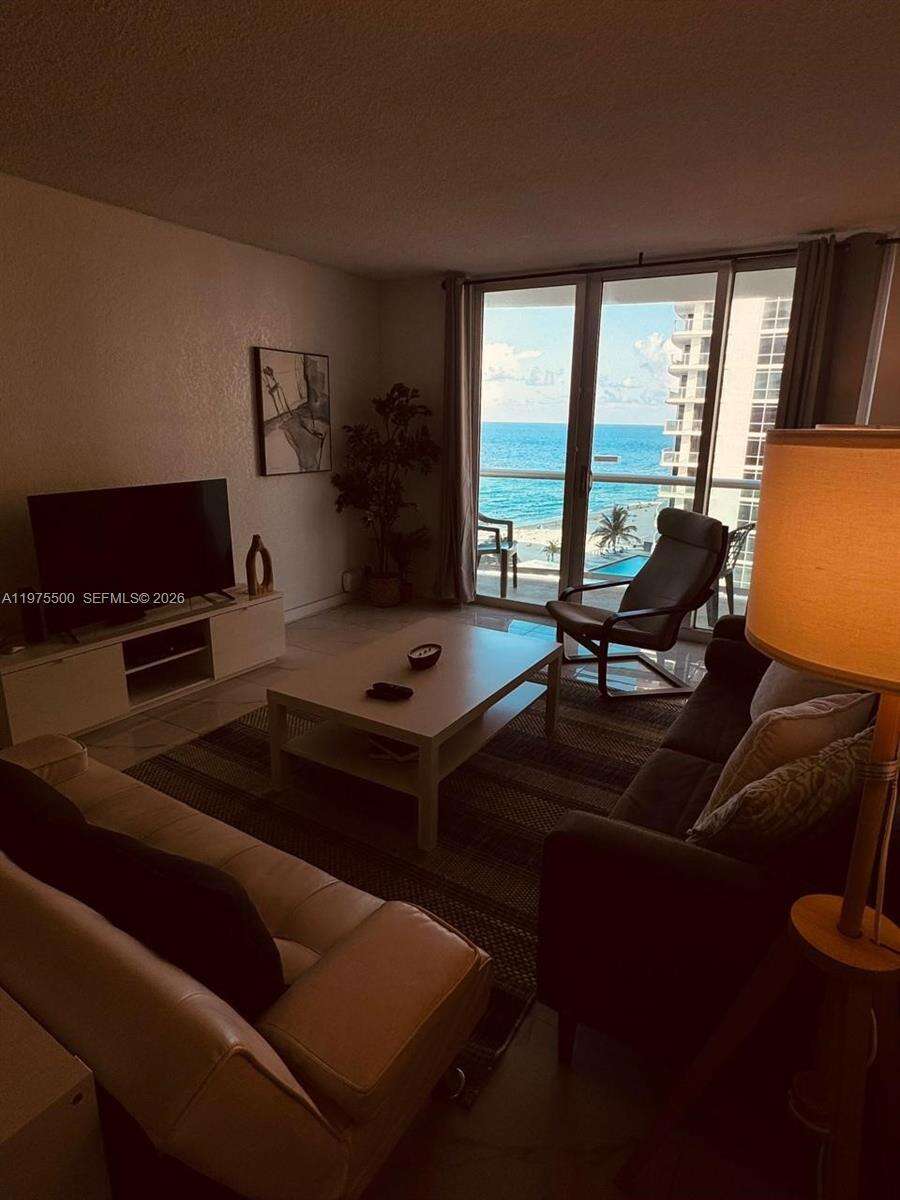 The Tides at 3901 Ocean Dr, Hollywood, FL 33019 - For Rent photo 19