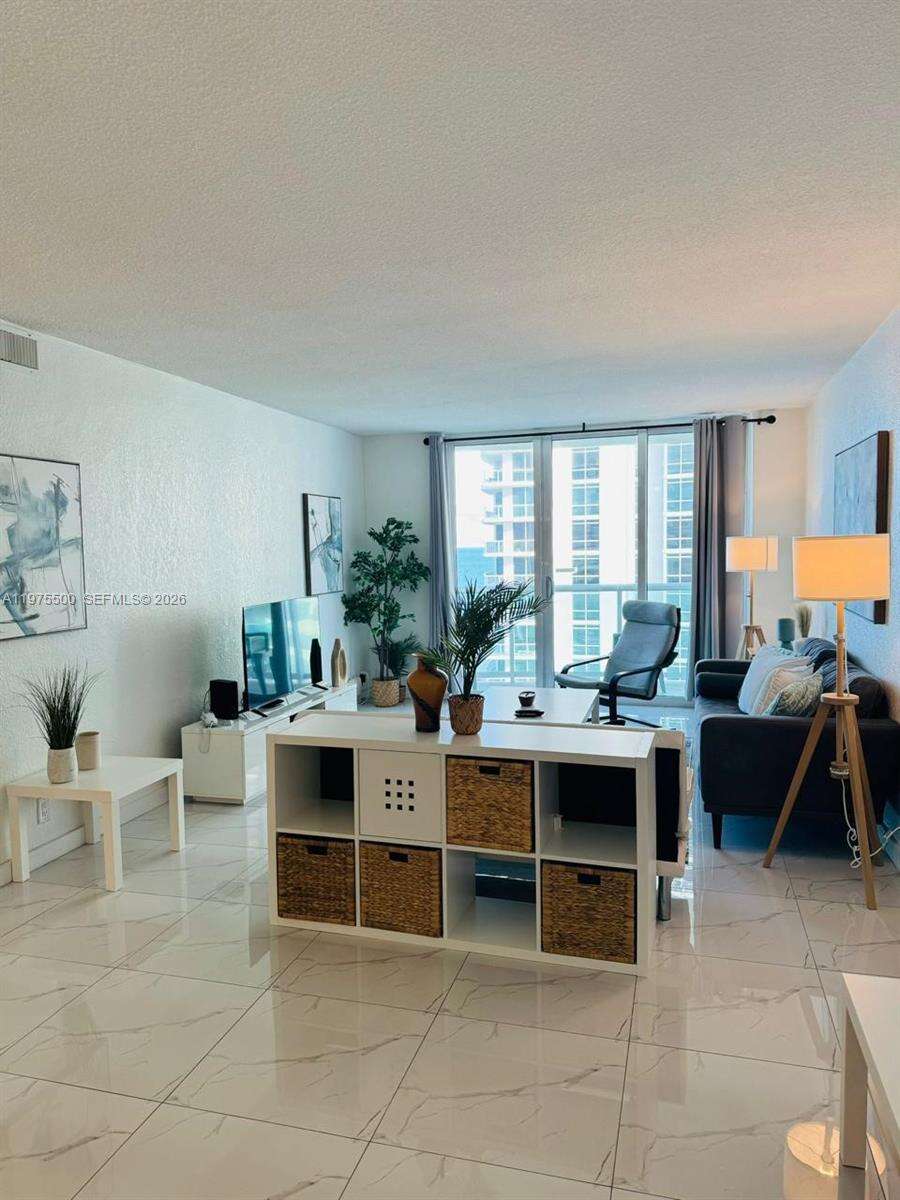 The Tides at 3901 Ocean Dr, Hollywood, FL 33019 - For Rent photo 4