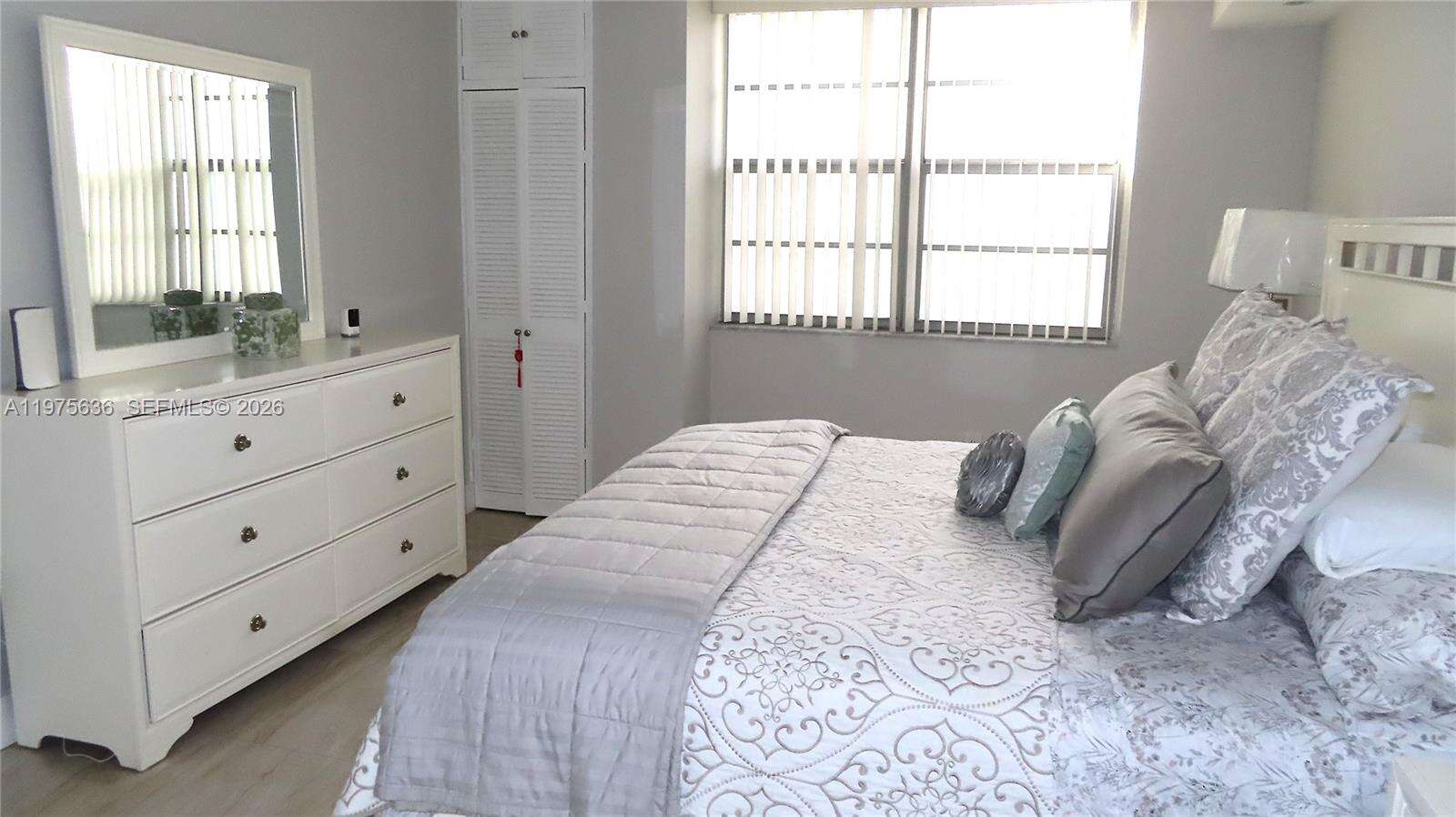 Arlen Beach at 5701 Collins Ave, Miami Beach, FL 33140 - For Rent photo 13