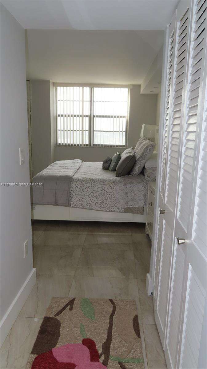 Arlen Beach at 5701 Collins Ave, Miami Beach, FL 33140 - For Rent photo 17
