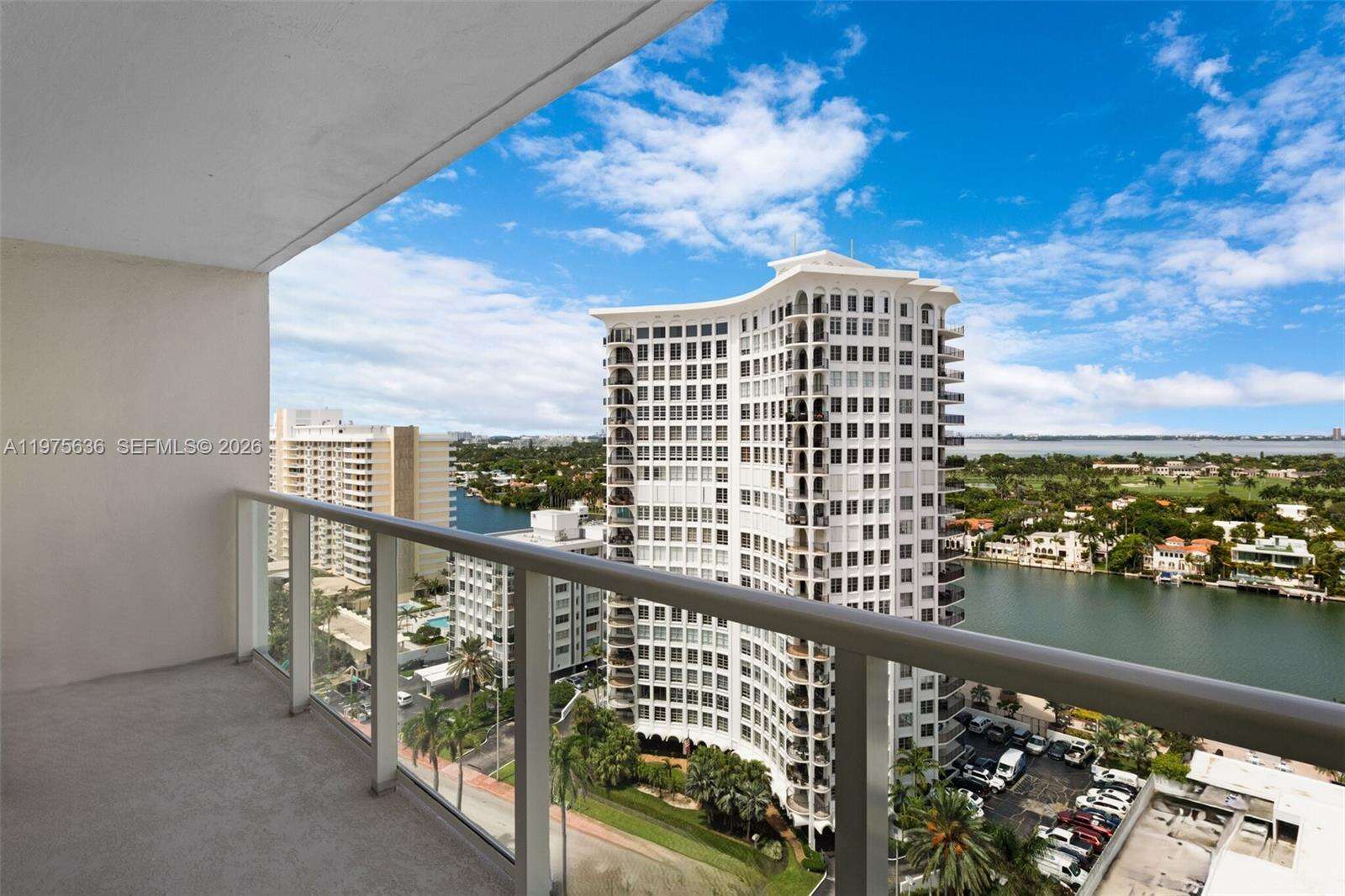 Arlen Beach at 5701 Collins Ave, Miami Beach, FL 33140 - For Rent photo 20