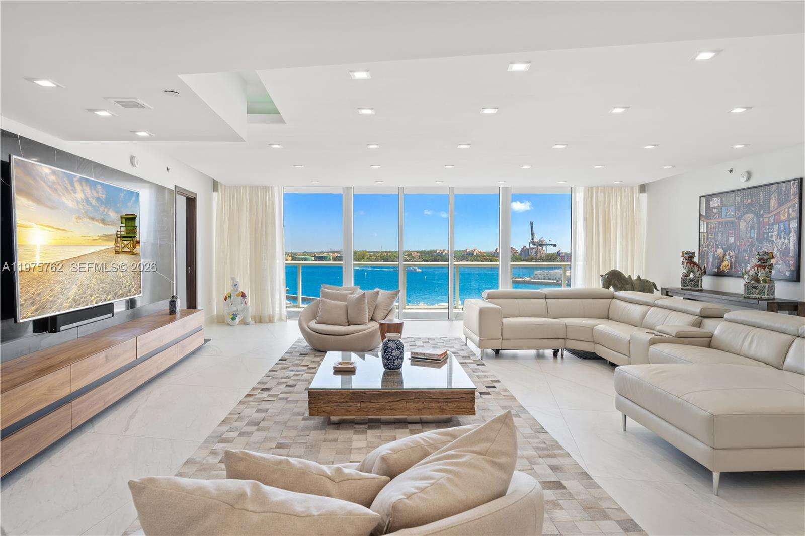 Icon at 450 Alton Rd, Miami Beach, FL 33139 - For Rent photo 32