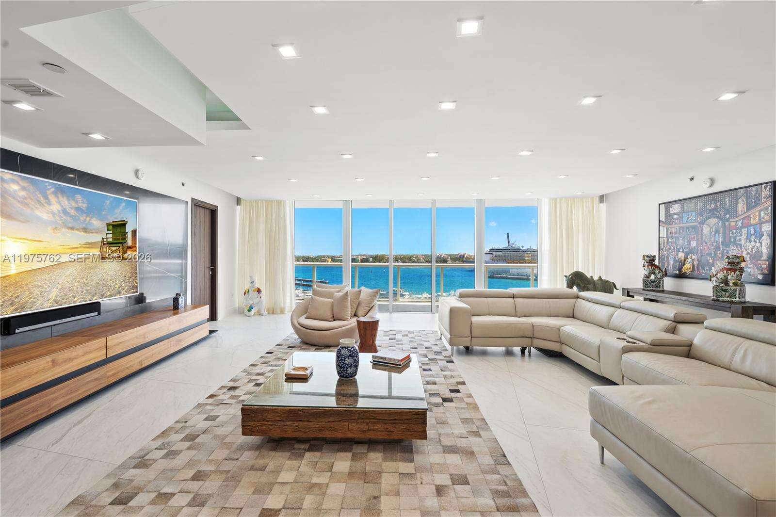 Icon at 450 Alton Rd, Miami Beach, FL 33139 - For Rent photo 7