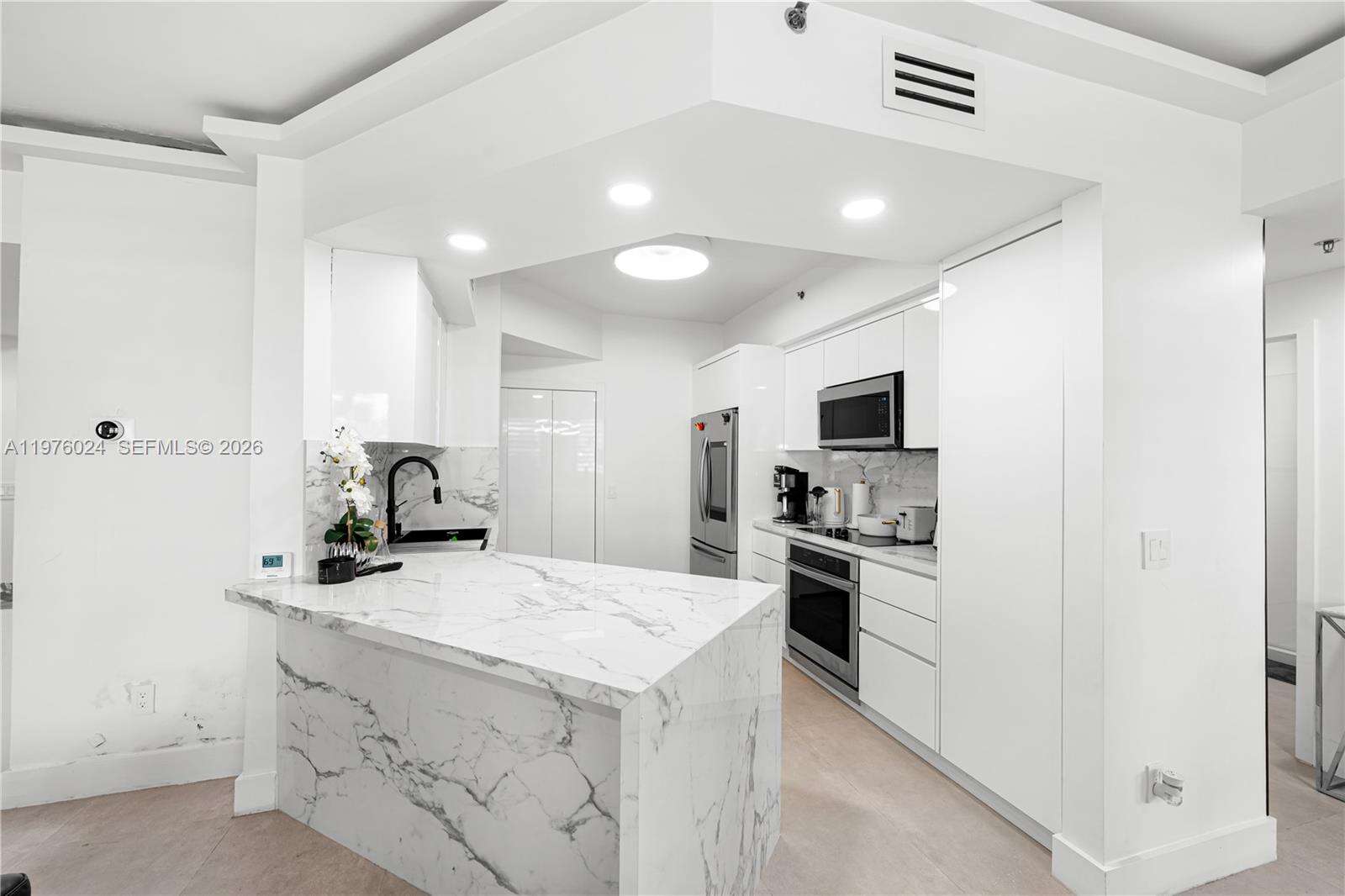 Village By The Bay at 3255 184 St, Aventura, FL 33160 - For Rent photo 26