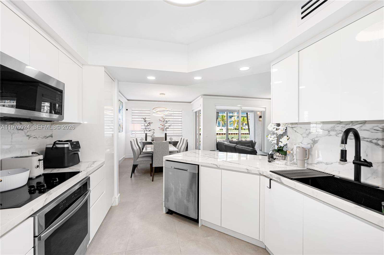 Village By The Bay at 3255 184 St, Aventura, FL 33160 - For Rent photo 29