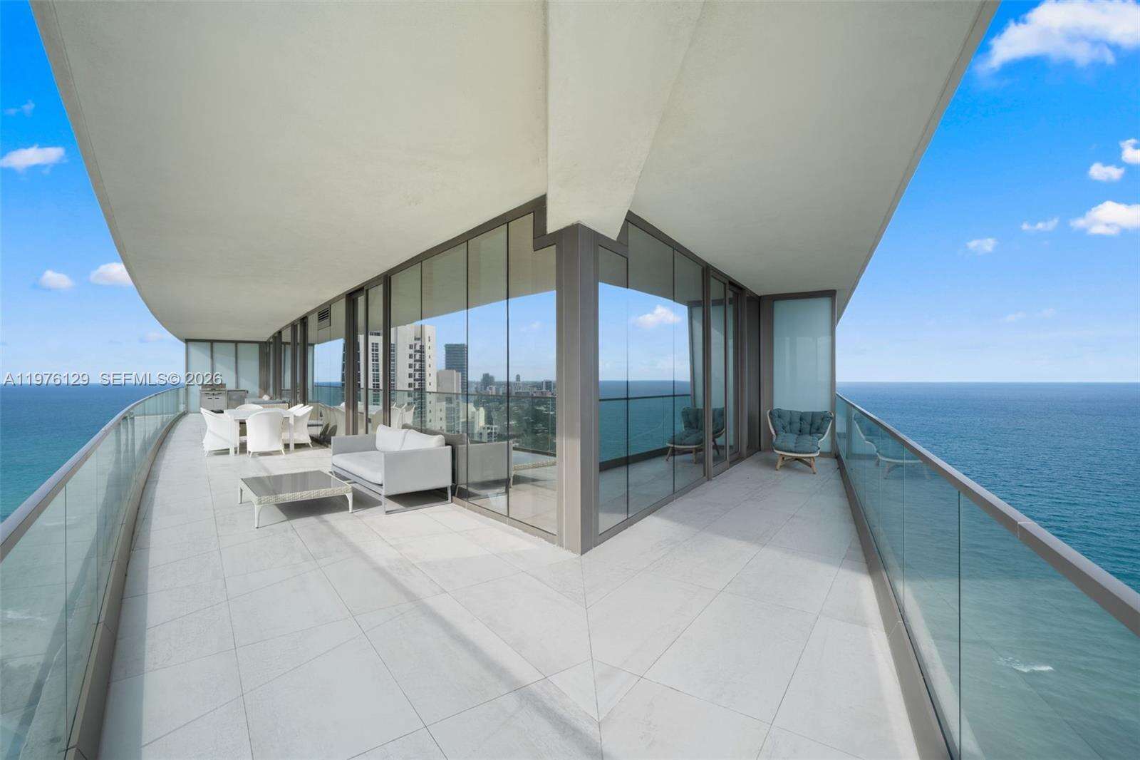 Armani Casa at 18975 Collins Ave, Sunny Isles Beach, FL 33160 - For Rent photo 3