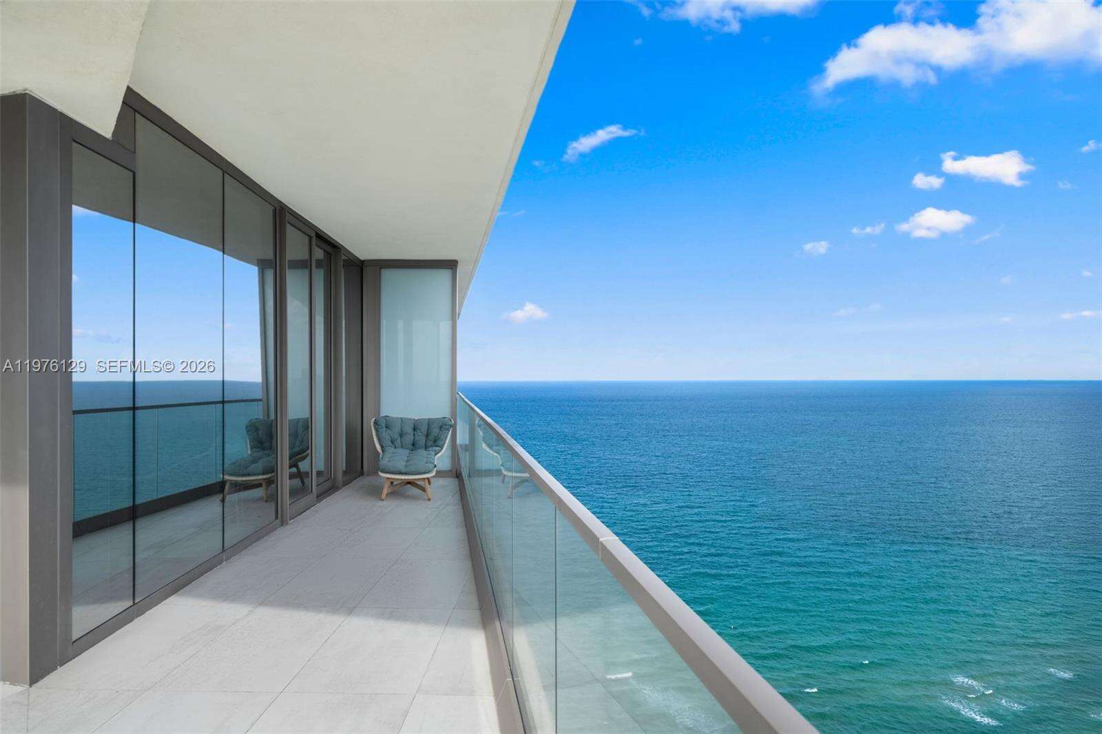 Armani Casa at 18975 Collins Ave, Sunny Isles Beach, FL 33160 - For Rent photo 4