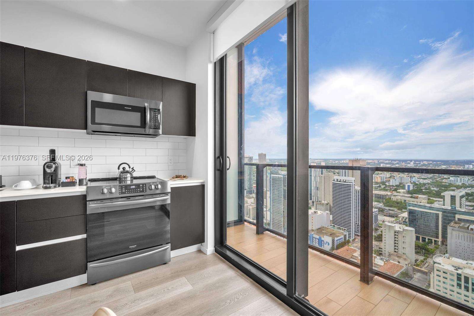 The Elser at 398 5 St, Miami, FL 33132 - For Rent photo 16