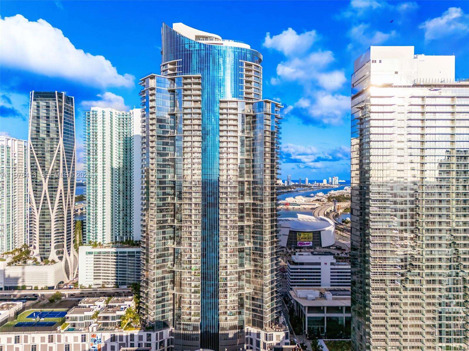 Paramount Miami Worldcenter at 851 1 Ave, Miami, FL 33132 - For Rent photo 15