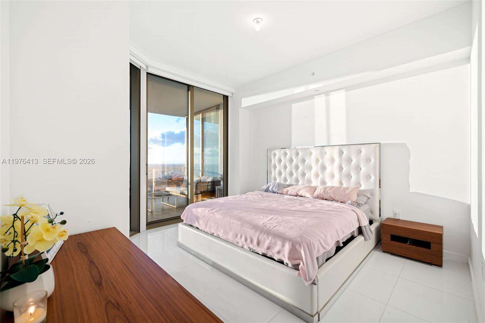 Paramount Miami Worldcenter at 851 1 Ave, Miami, FL 33132 - For Rent photo 7