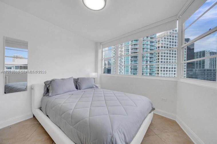 Four Ambassadors at 999 Brickell Bay Dr, Miami, FL 33131 - For Rent photo 13