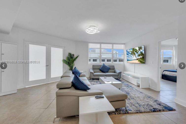 Four Ambassadors at 999 Brickell Bay Dr, Miami, FL 33131 - For Rent photo 17