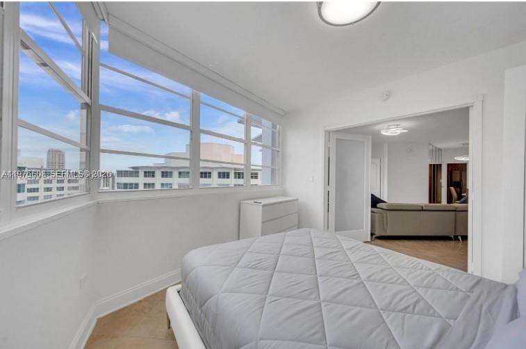 Four Ambassadors at 999 Brickell Bay Dr, Miami, FL 33131 - For Rent photo 18