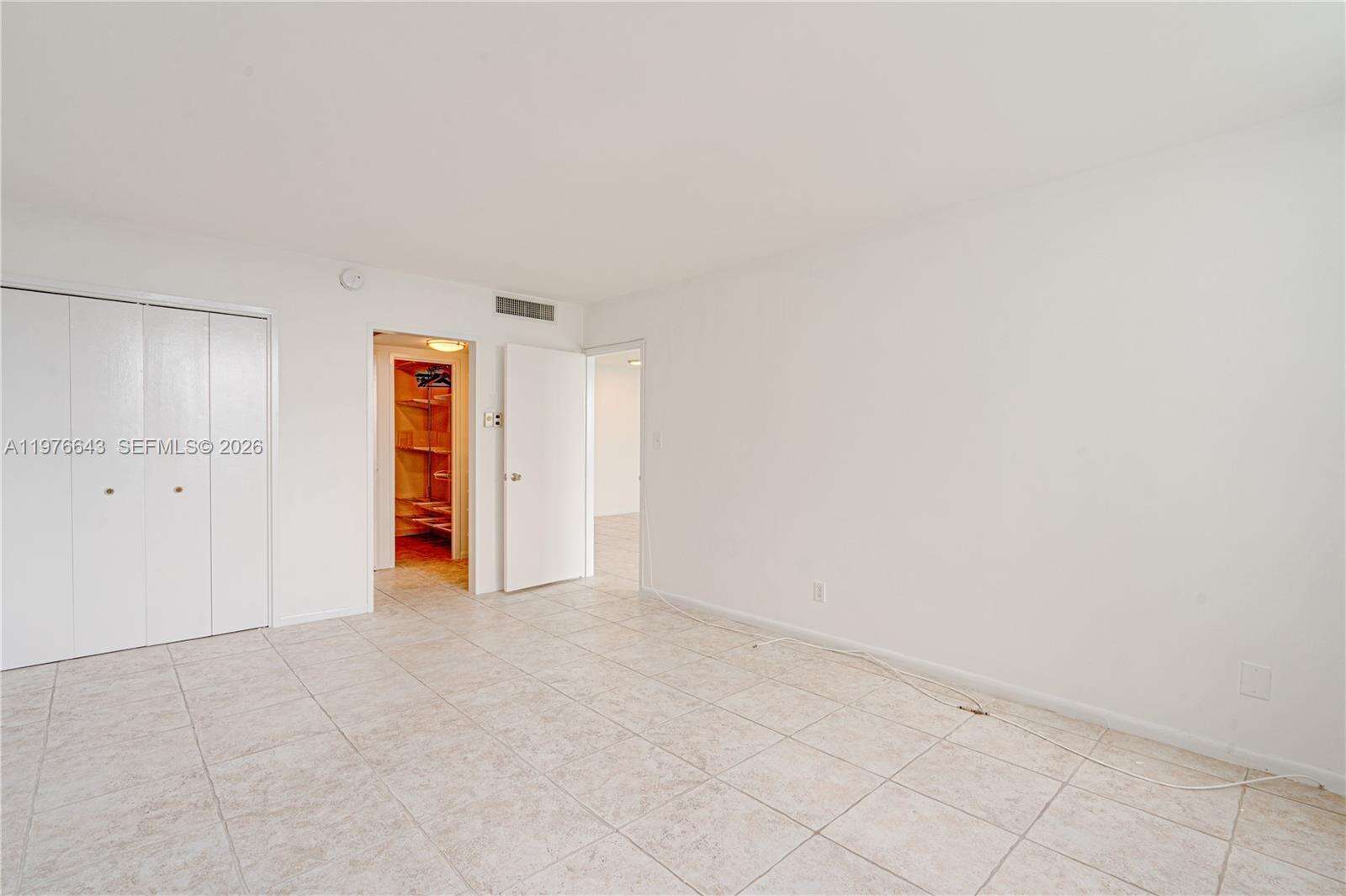 Seacoast 5151 at 5161 Collins Ave, Miami Beach, FL 33140 - For Rent photo 16