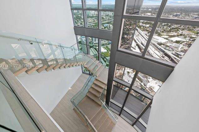 Paramount Miami Worldcenter at 851 1 Ave, Miami, FL 33132 - For Rent photo 14
