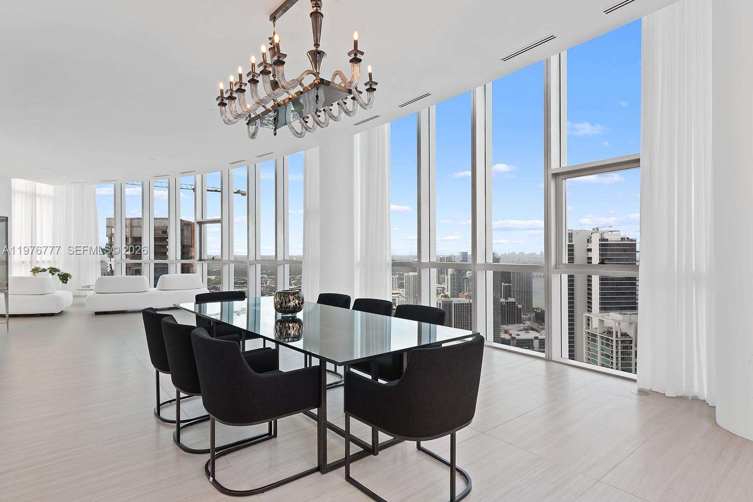 Paramount Miami Worldcenter at 851 1 Ave, Miami, FL 33132 - For Rent photo 24
