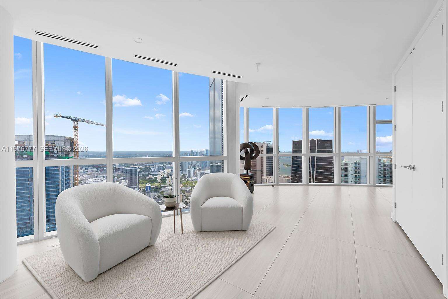 Paramount Miami Worldcenter at 851 1 Ave, Miami, FL 33132 - For Rent photo 8