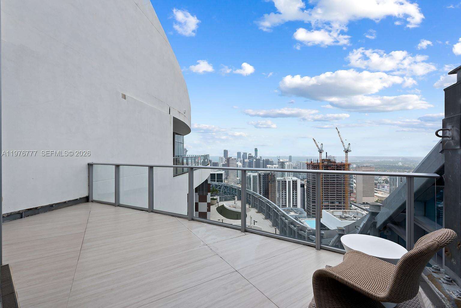 Paramount Miami Worldcenter at 851 1 Ave, Miami, FL 33132 - For Rent photo 10