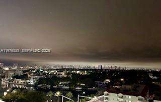 Oceanfront Plaza at 2625 Collins Ave, Miami Beach, FL 33140 - For Rent photo 5