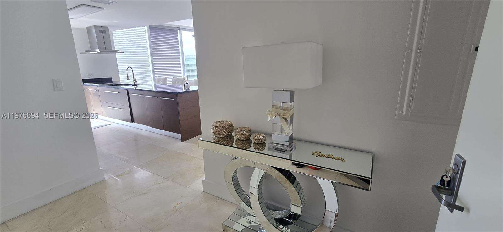 Icon Brickell 2 at 495 Brickell Ave, Miami, FL 33131 - For Rent photo 4