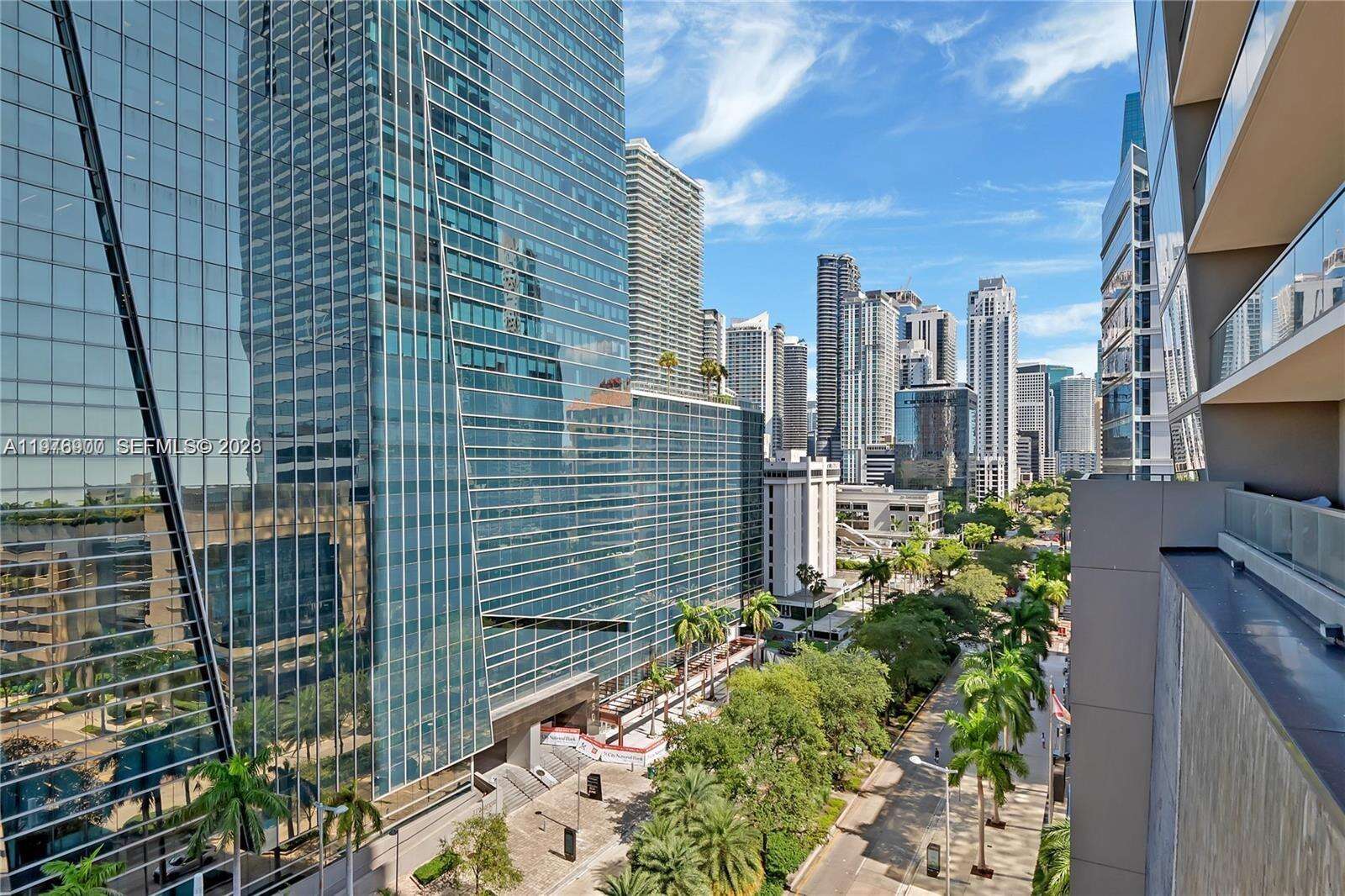 Echo Brickell at 1451 Brickell Ave, Miami, FL 33131 - For Rent photo 19