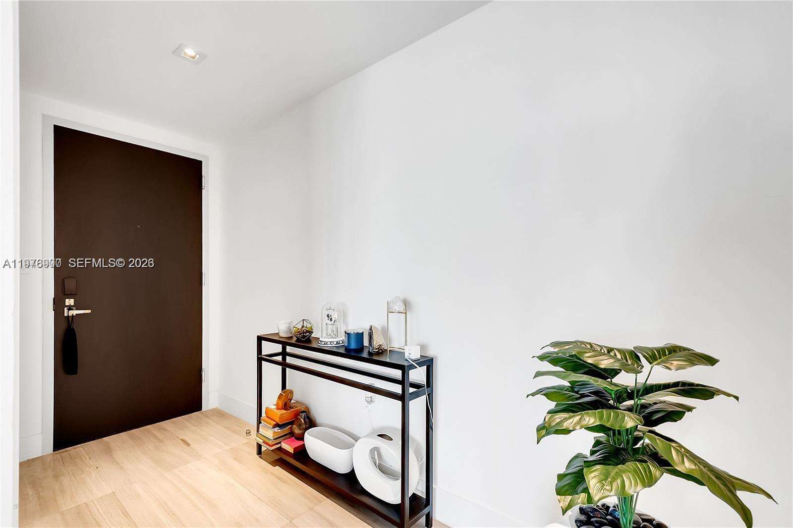 Echo Brickell at 1451 Brickell Ave, Miami, FL 33131 - For Rent photo 7