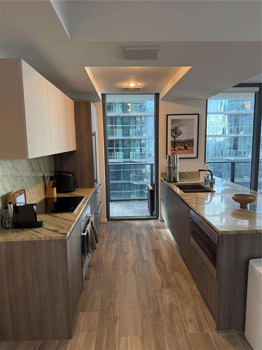 Sls Lux at 801 Miami Ave, Miami, FL 33131 - For Rent photo 15