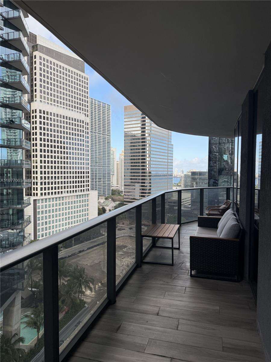 Sls Lux at 801 Miami Ave, Miami, FL 33131 - For Rent photo 35