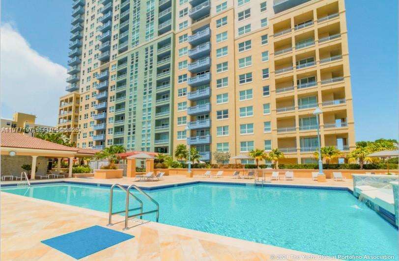 Yacht Club At Portofino at 90 Alton Rd, Miami Beach, FL 33139 - For Rent photo 24
