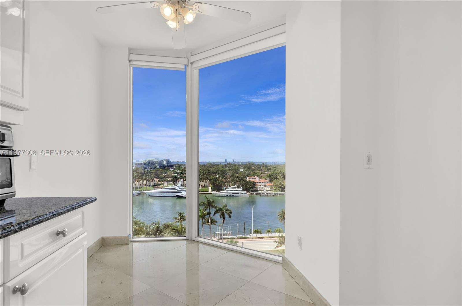 Blue Diamond at 4779 Collins Ave, Miami Beach, FL 33140 - For Rent photo 21