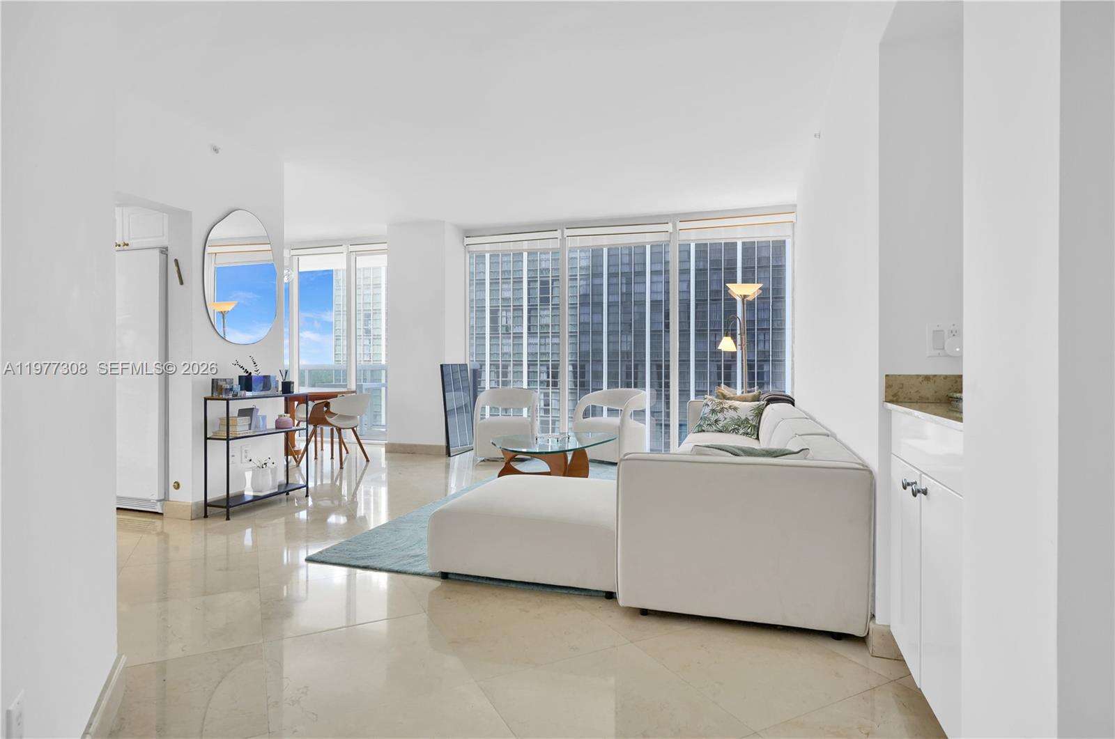 Blue Diamond at 4779 Collins Ave, Miami Beach, FL 33140 - For Rent photo 4