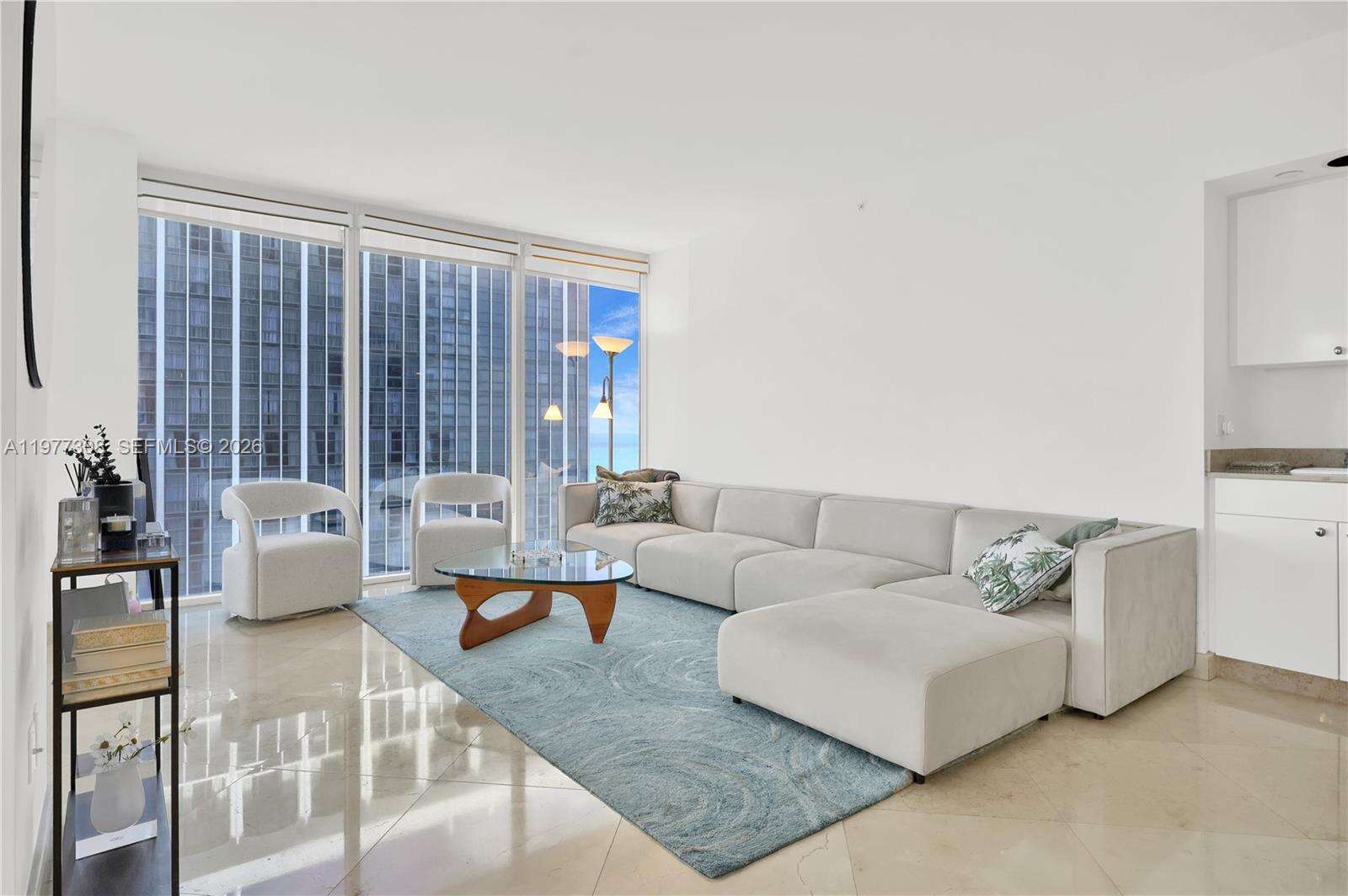 Blue Diamond at 4779 Collins Ave, Miami Beach, FL 33140 - For Rent photo 5