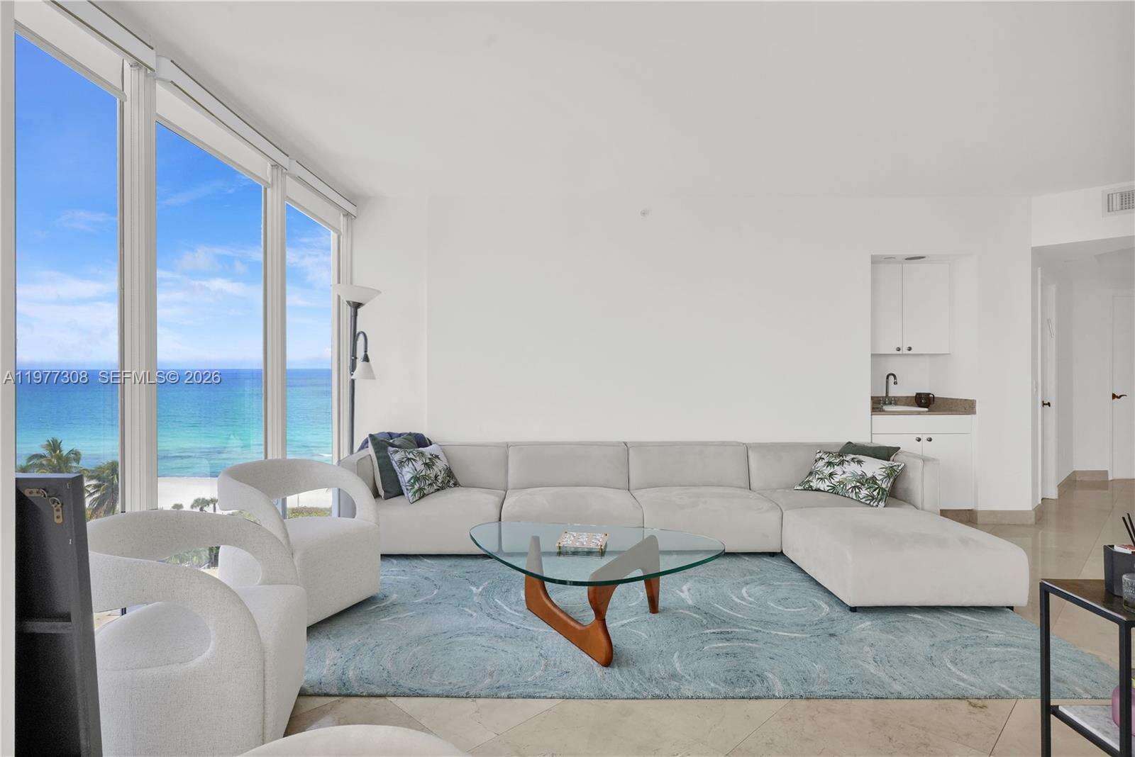 Blue Diamond at 4779 Collins Ave, Miami Beach, FL 33140 - For Rent photo 6
