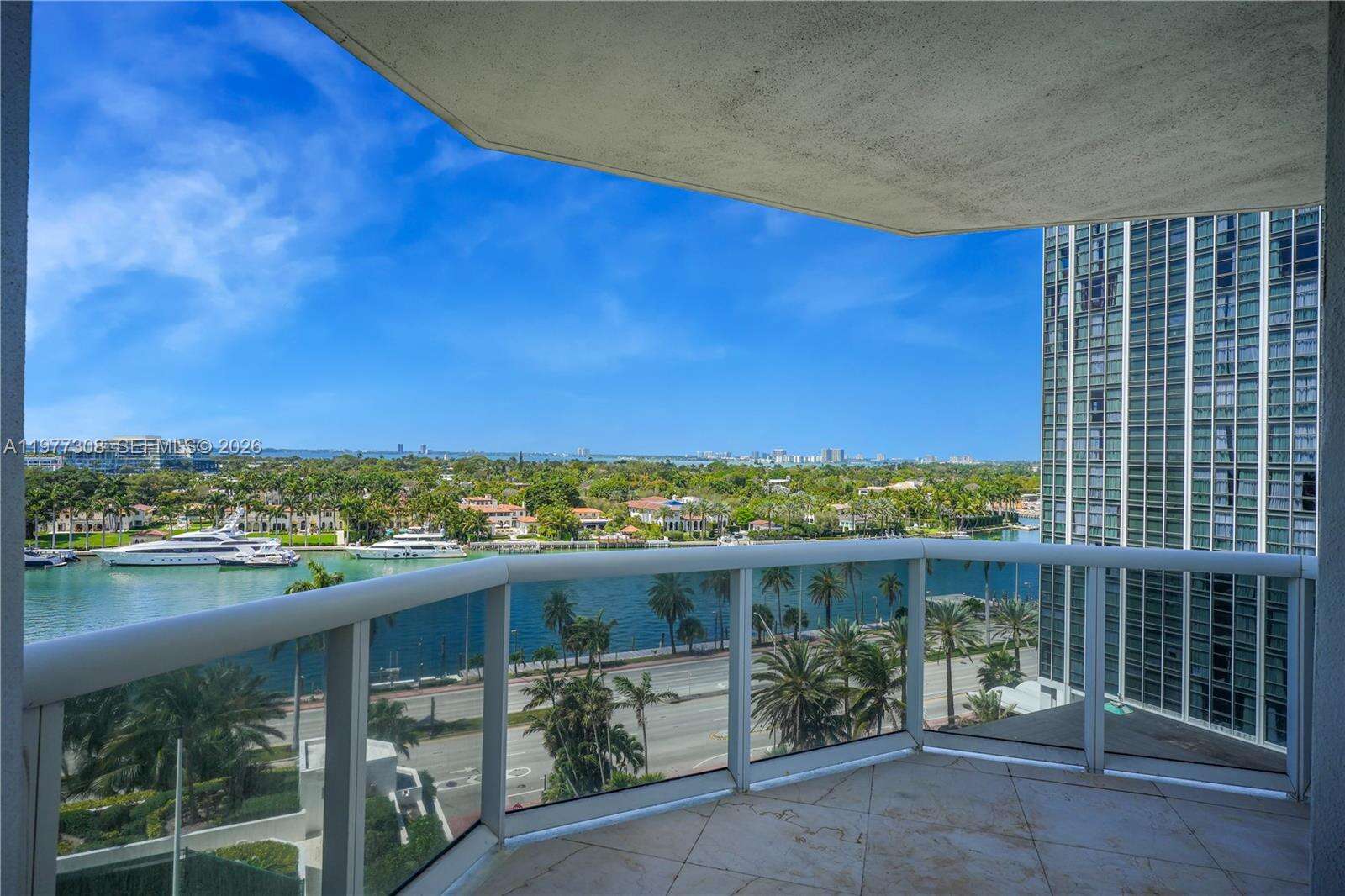 Blue Diamond at 4779 Collins Ave, Miami Beach, FL 33140 - For Rent photo 9