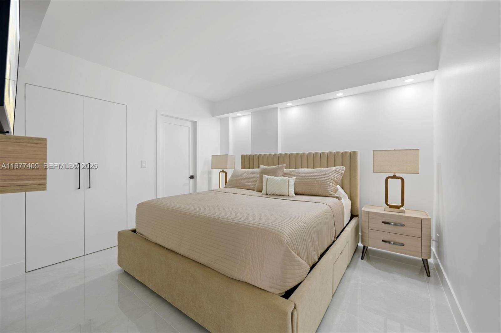 Ocean Reserve at 19370 Collins Ave, Sunny Isles Beach, FL 33160 - For Rent photo 11
