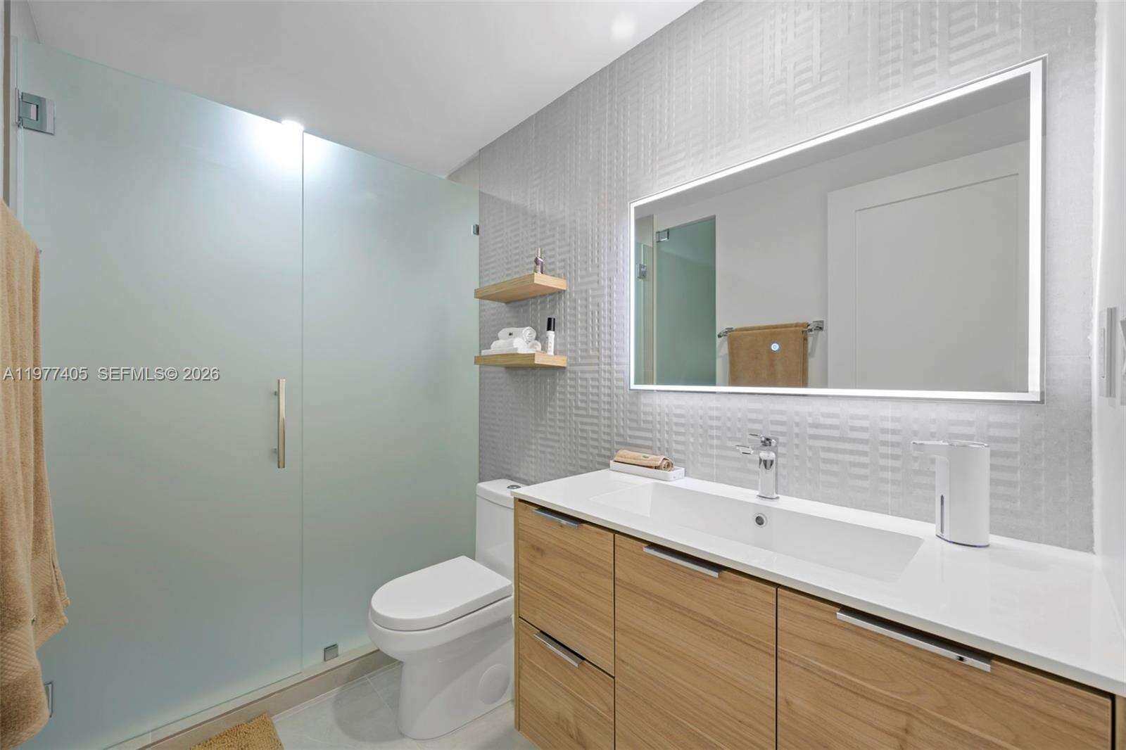 Ocean Reserve at 19370 Collins Ave, Sunny Isles Beach, FL 33160 - For Rent photo 15